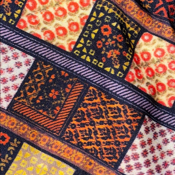 🔥Tigerlily 2 Piece Boho Bandeau SwimSuit Set NWT - Picture 8 of 8